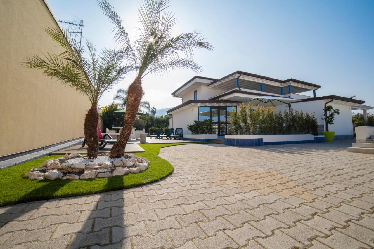 Concettina Aparthotel Capo dʼOrlando