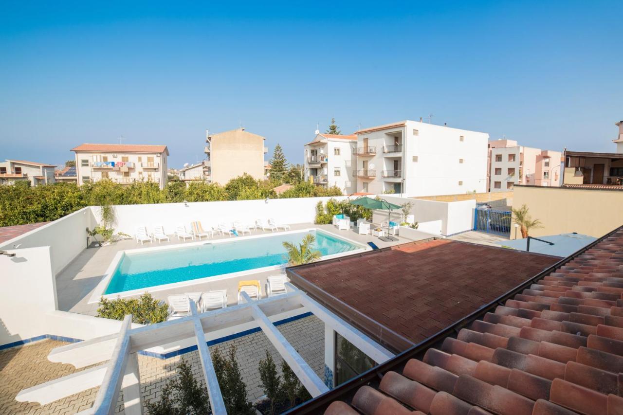 Concettina Aparthotel *